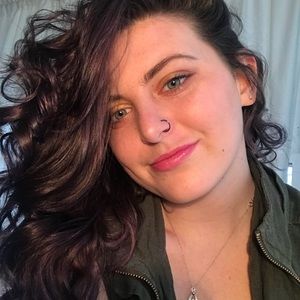 Meet your Posher, Brianna